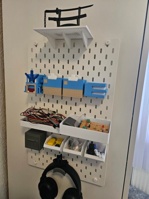 Gyarados Voor IKEA Skadis