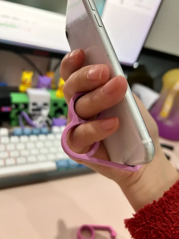 Pinky saver